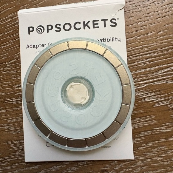 WHITE LOTUS Popsocket MagSafe Popgrip - Picture 5 of 6